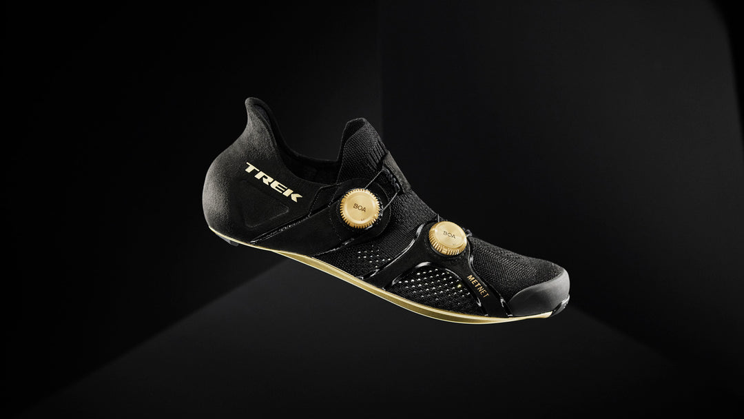 新しく発売されたトレックのシューズ、RSL KNITの写真