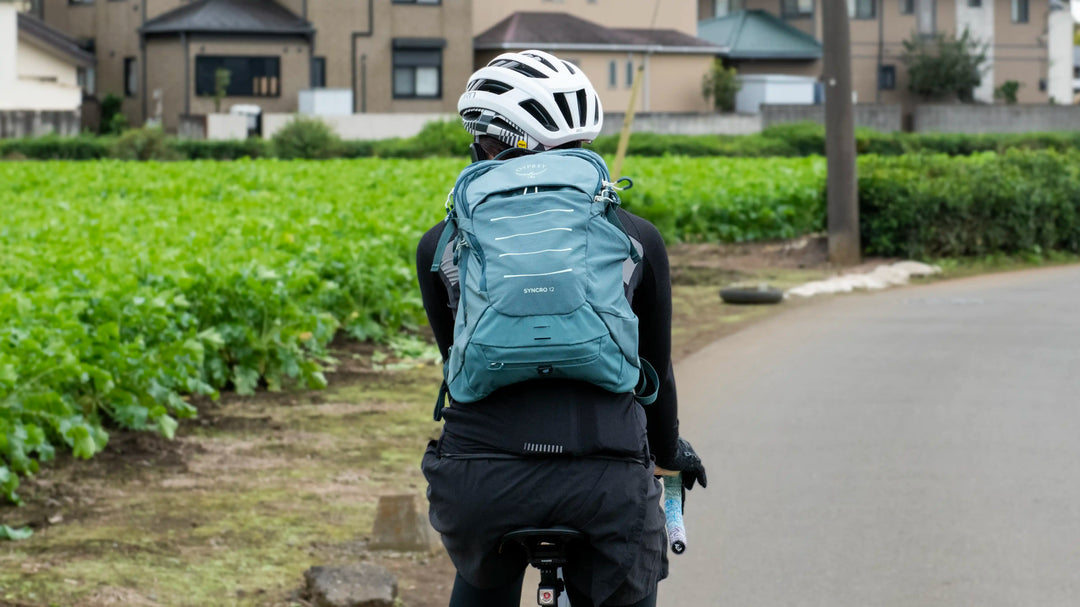 【レビュー】Osprey Syncro 12｜背中が涼しく、どんなライダーにもフィットする理想のバックパック