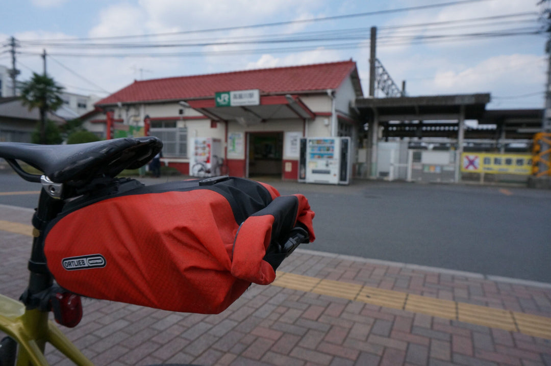 アイキャッチ画像 大型で防水のサドルバッグの中身をご紹介