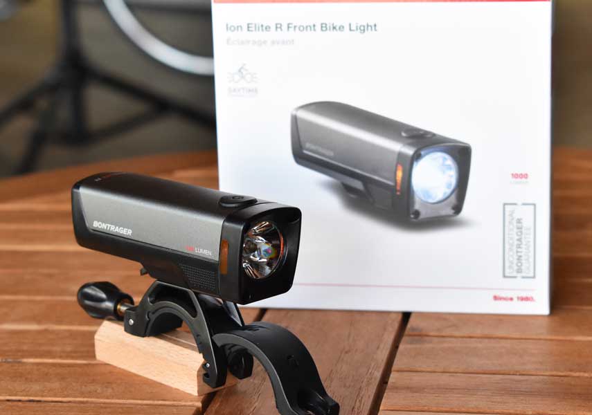 ボントレガーの1000ルーメンフロントライトion Elite R