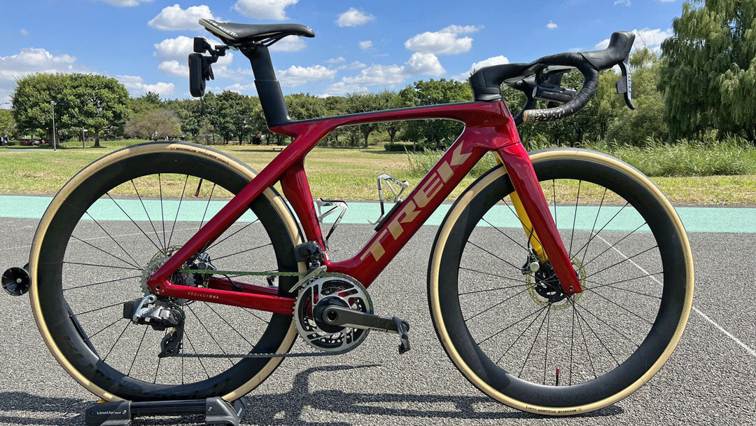 プロジェクトワン「Madone SLR9 Gen7 Tri-Color」