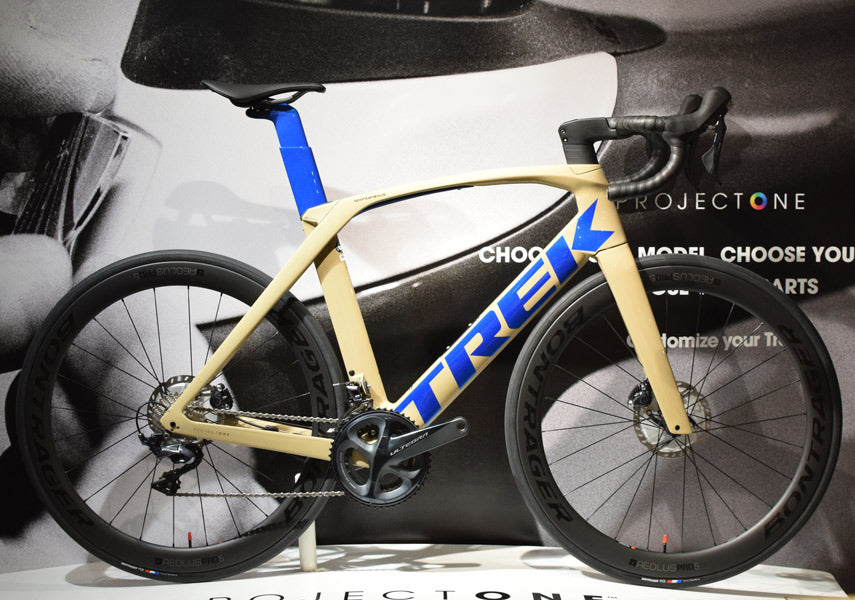 2020 TREK MADONE SLR6 DISC プロジェクトワン