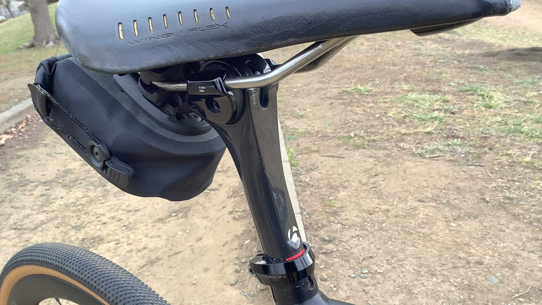 マイルドな乗り心地♪突き上げを緩和するRSLカーボンシートポスト