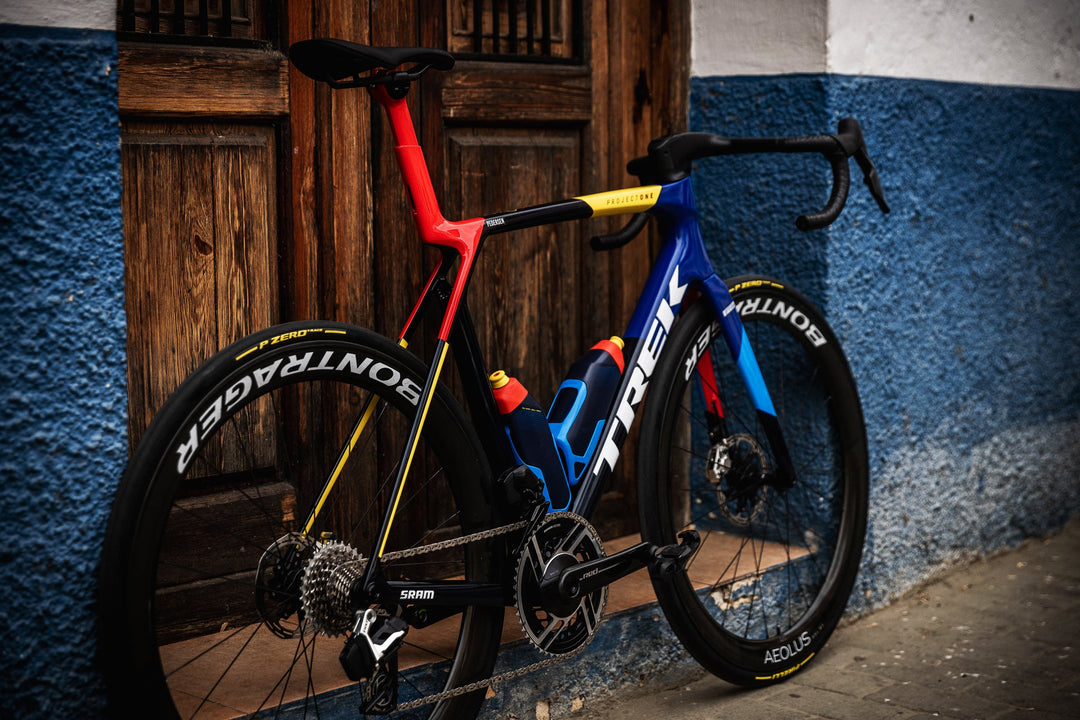 Madone SLR Gen 8（マドンSLR Gen8）リドルトレックレースバイク