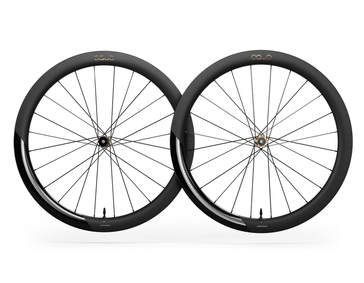 OQUO RP50 LTD｜高速巡航と荒れた路面で真価を発揮するワイドリム・エアロホイール