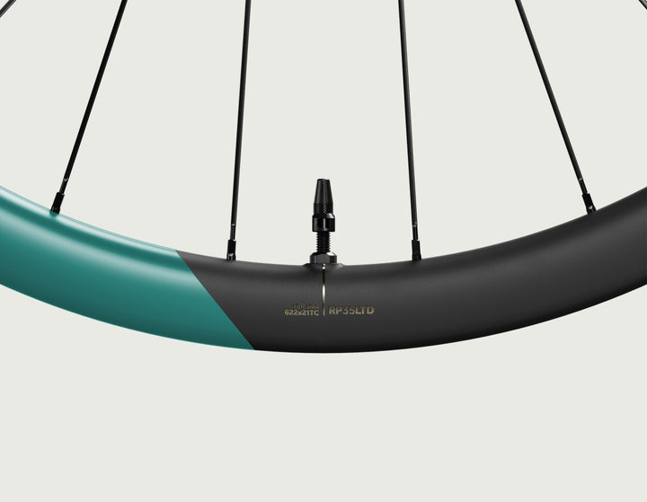 OQUO RP35 LTD｜1244gの軽量クライミングホイール｜35mmハイト・Q10ハブ