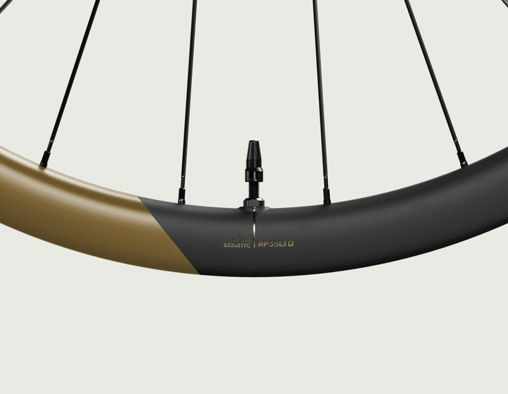 OQUO RP35 LTD｜1244gの軽量クライミングホイール｜35mmハイト・Q10ハブ