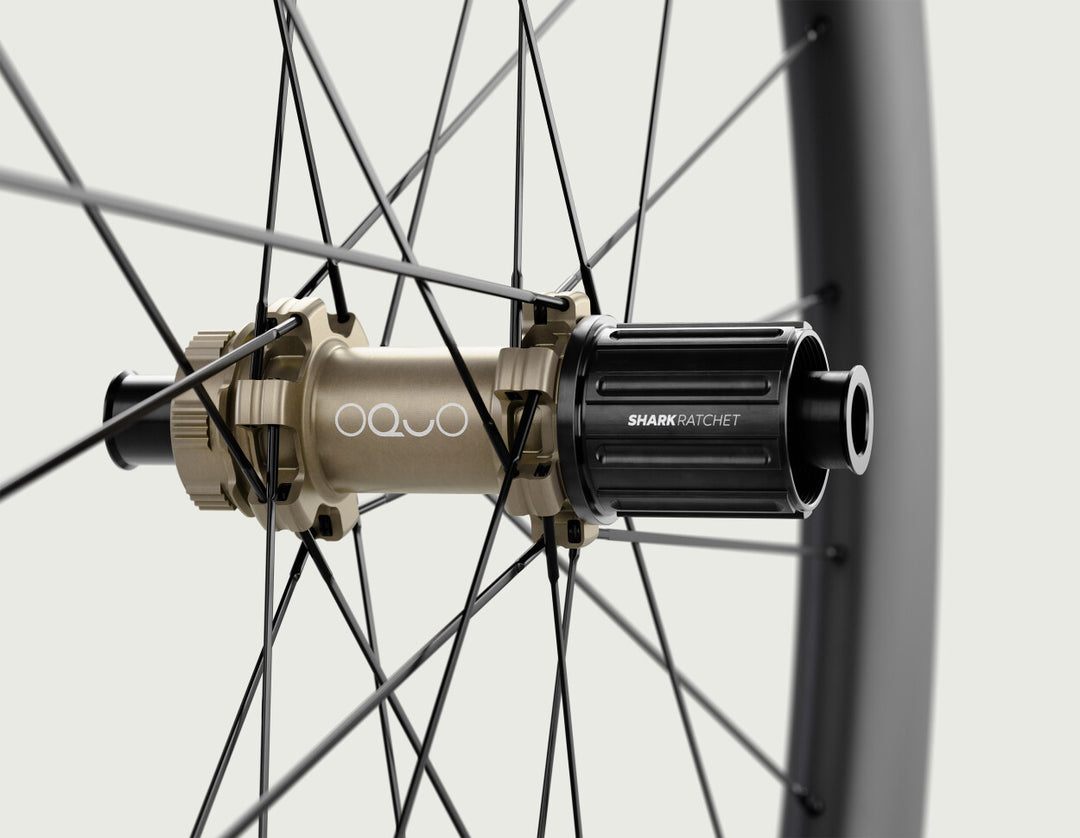 OQUO RA57 LTD｜万能なエアロ57mmで巡航も登り返しも速くするホイール