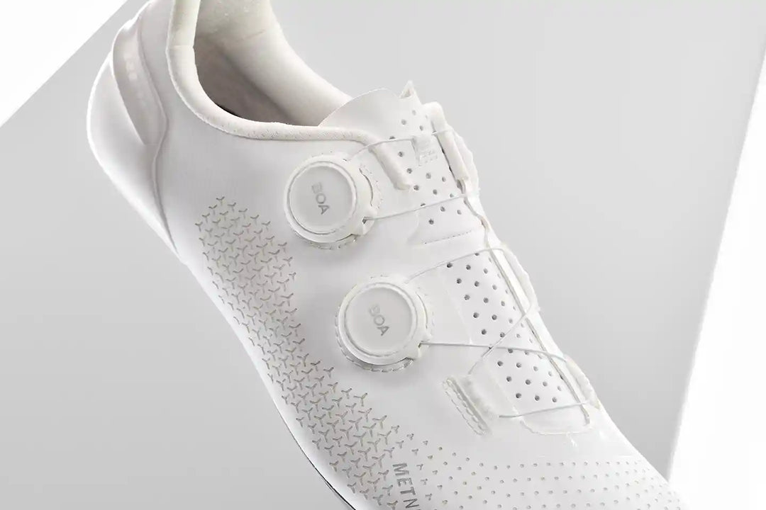 Trek VelocisロードサイクリングシューズにはBOAダイヤルつでフィット感を調整する