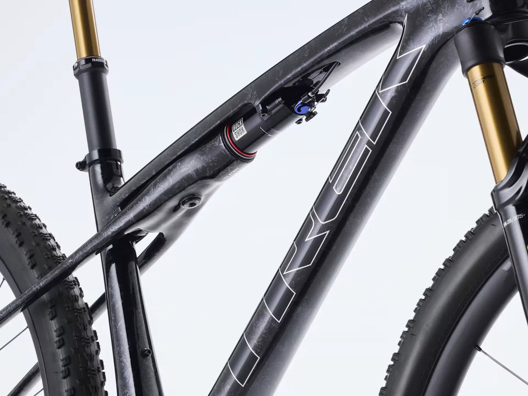 Trek Supercaliber SLR 9.9 XTR Di2 Gen 2 2026年モデル