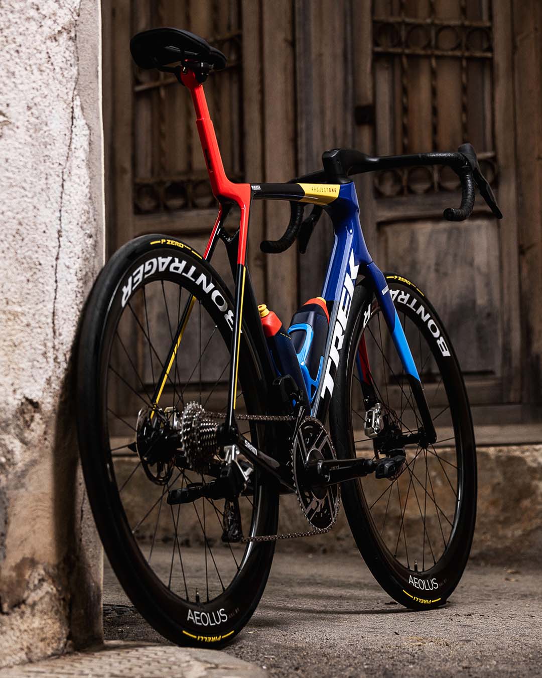 マドンGen8のチームモデル