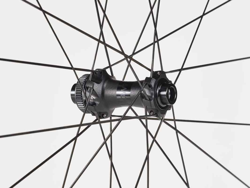 Bontrager Aeolus Pro 37V Disc TLR Road Wheel（アイオロス プロ 37V ディスク チューブレスレディ ロード ホイール）