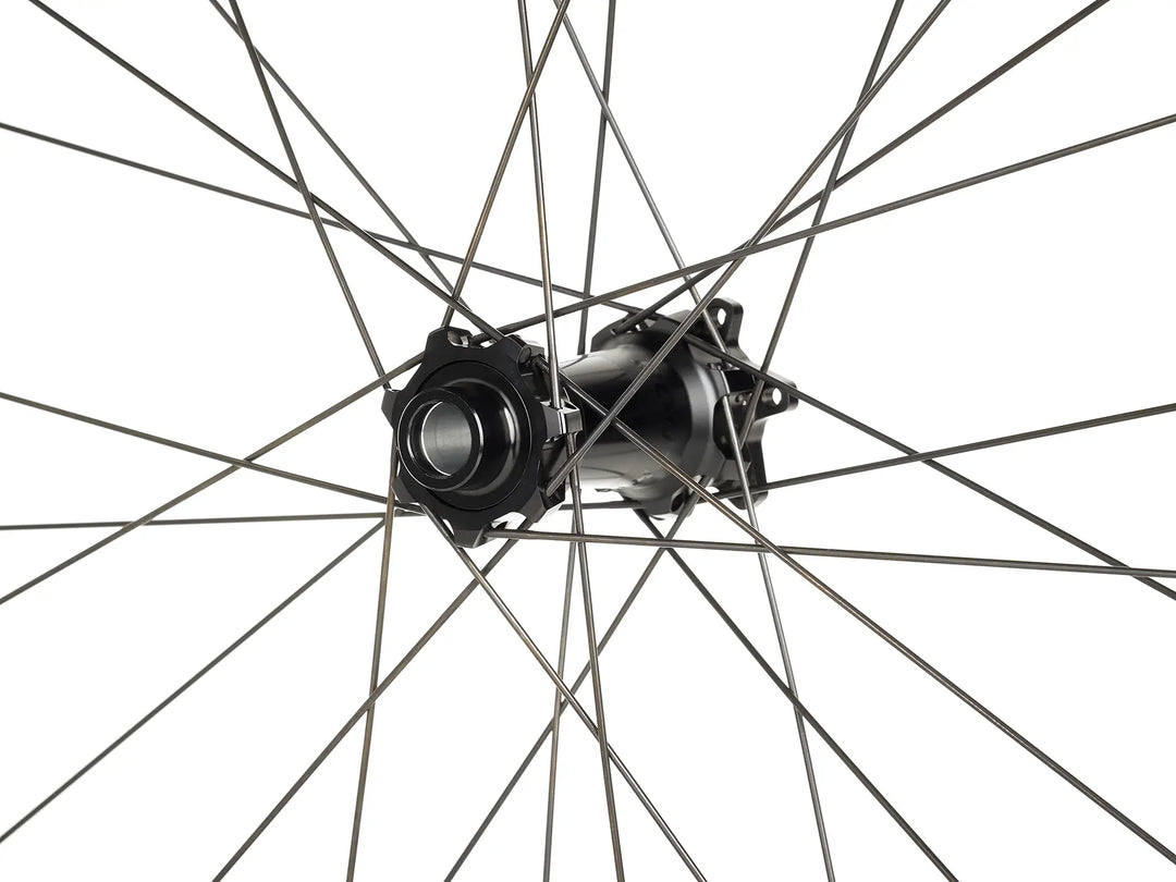 Bontrager Line Pro 30 Boost規格 29インチホイール フロントハブ