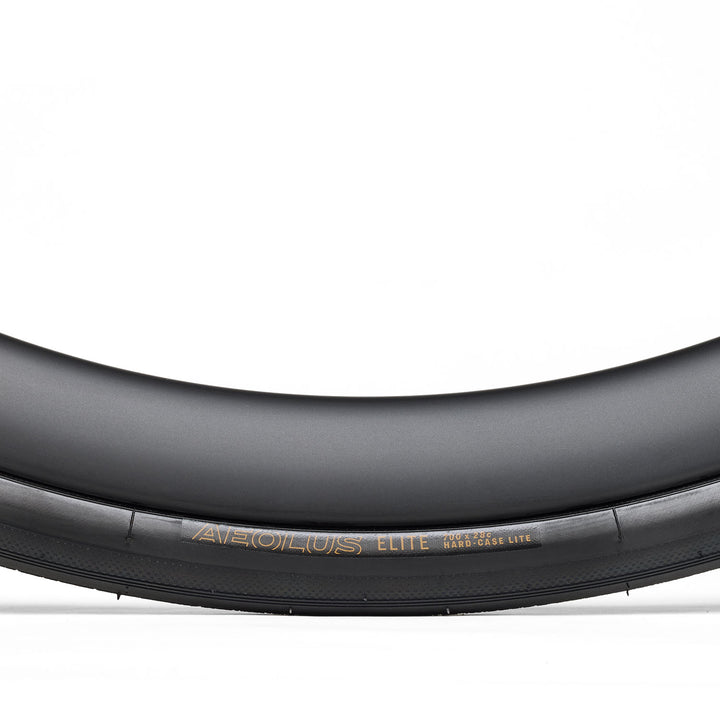 Bontrager Aeolus Elite（ボントレガー アイオロス エリート）ロード タイヤ ロゴ部分