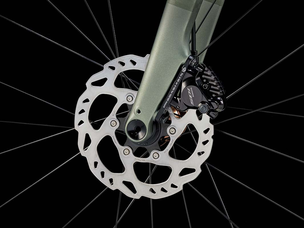 Trek Domane AL5 Gen4（トレックドマーネAL4 Gen4）Lichen Green（グリーン）のフラットマウントディスクブレーキ