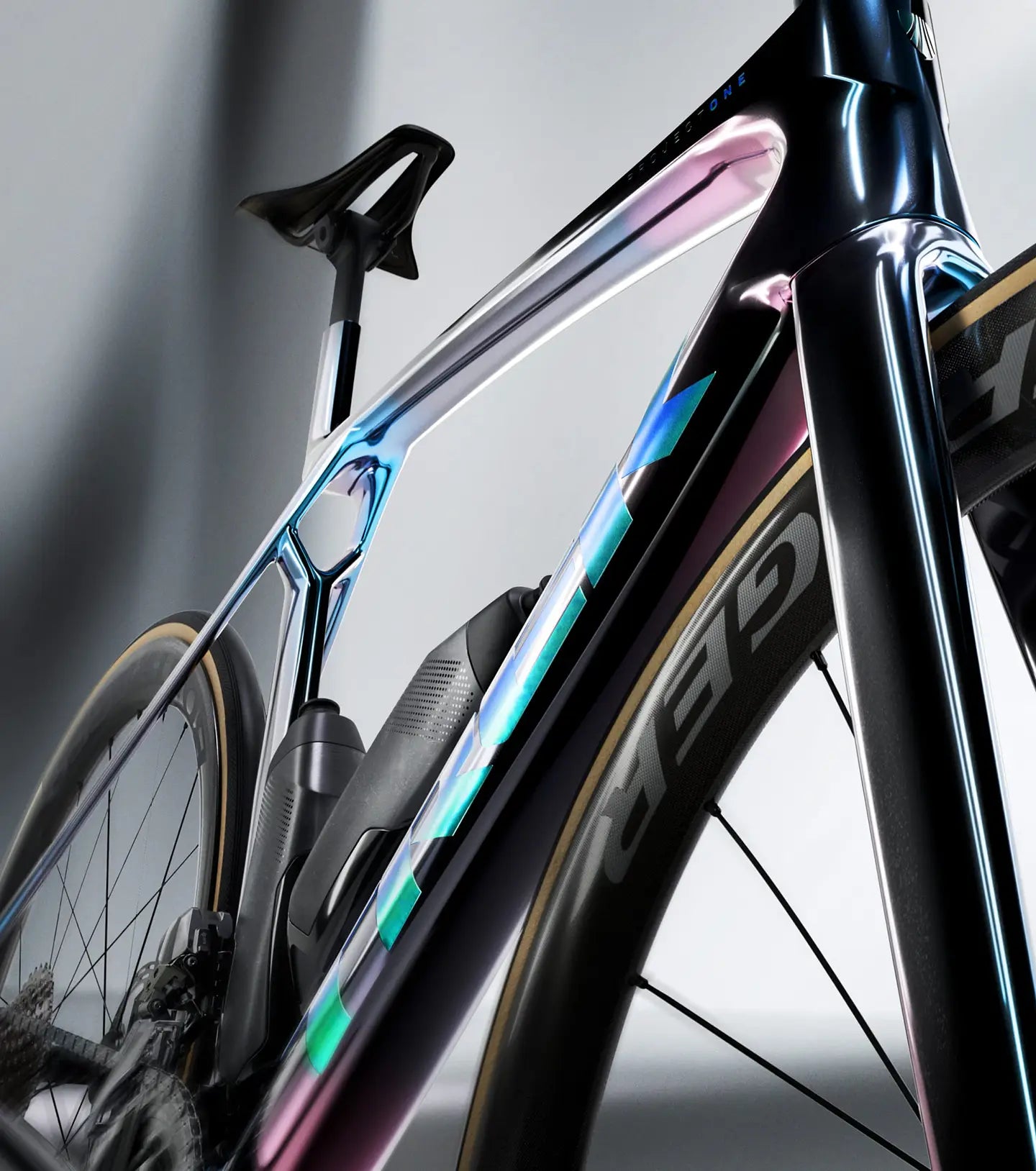 Madone（マドン）のIsoFlowを下側から撮影