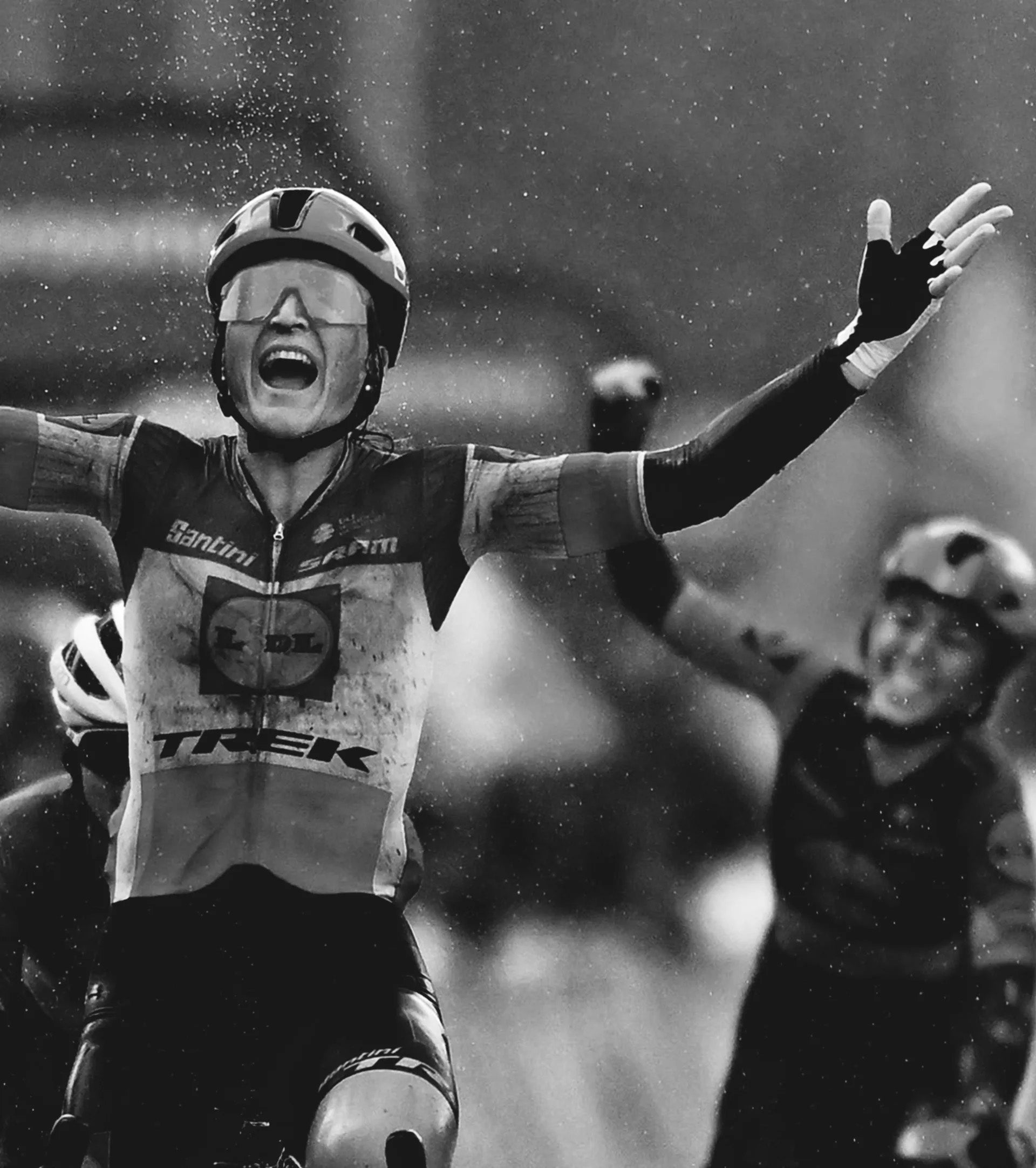 - Lidl-Trek チーム ライダーのエリサ ロンゴ ボルギーニ