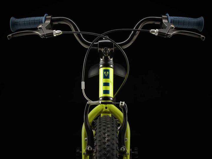 Trek Precaliber 16（プレキャリバー 16）