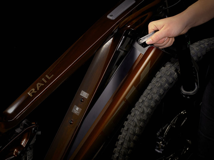 Trek Rail 9.7 の着脱式バッテリー