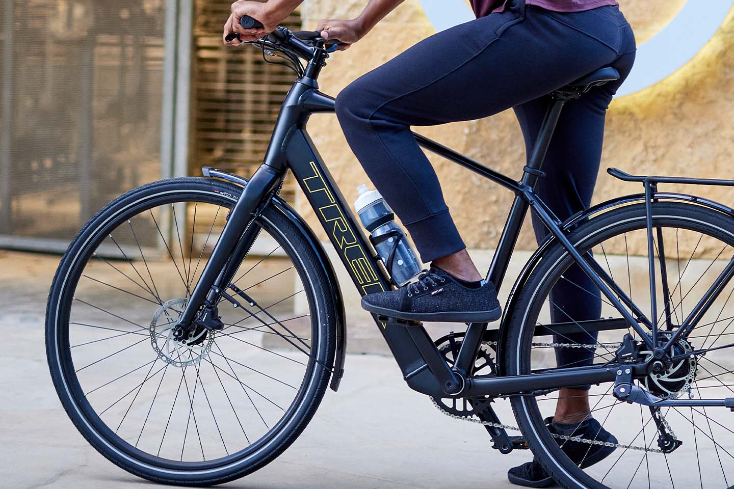 FX プラス 電動アシスト自転車