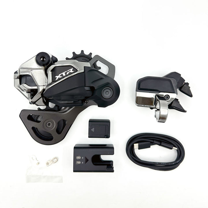 Shimano XTR Di2 M9200 アップグレードキット（RD-M9250 / SW-M9250）