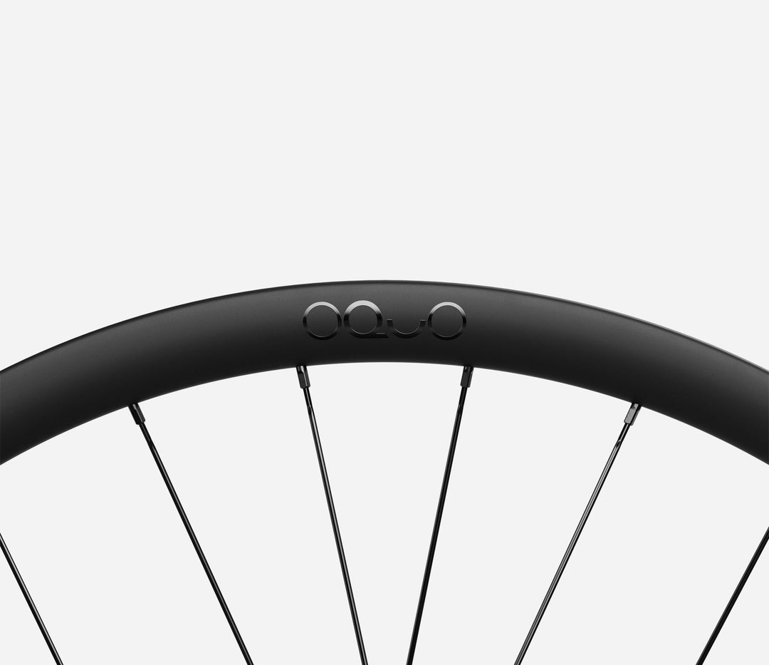 OQUO RC30 TEAM｜内幅25mm・快適性重視のカーボンホイール｜エンデュランス＆グラベル