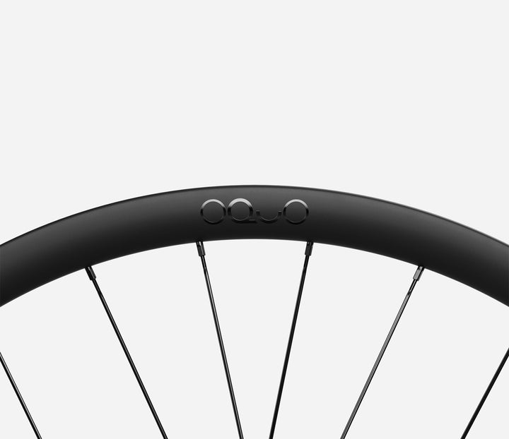 OQUO RC30 TEAM｜内幅25mm・快適性重視のカーボンホイール｜エンデュランス＆グラベル