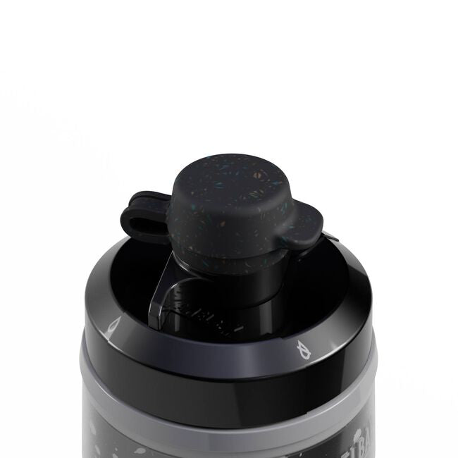 CAMELBAKポディウムダートチル 0.62L　（21OZ） カラー：Stone（ストーン）キャップ付きの飲み口部分