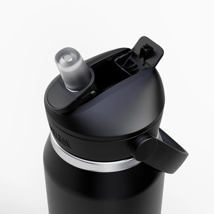 Camelbak Thrive Flip Straw Accessory Cap（キャメルバック スライブ フリップ ストロー アクセサリー キャップ）ボトルに取り付けたイメージ