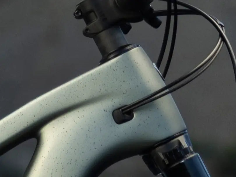 ゼロスタックヘッドセット