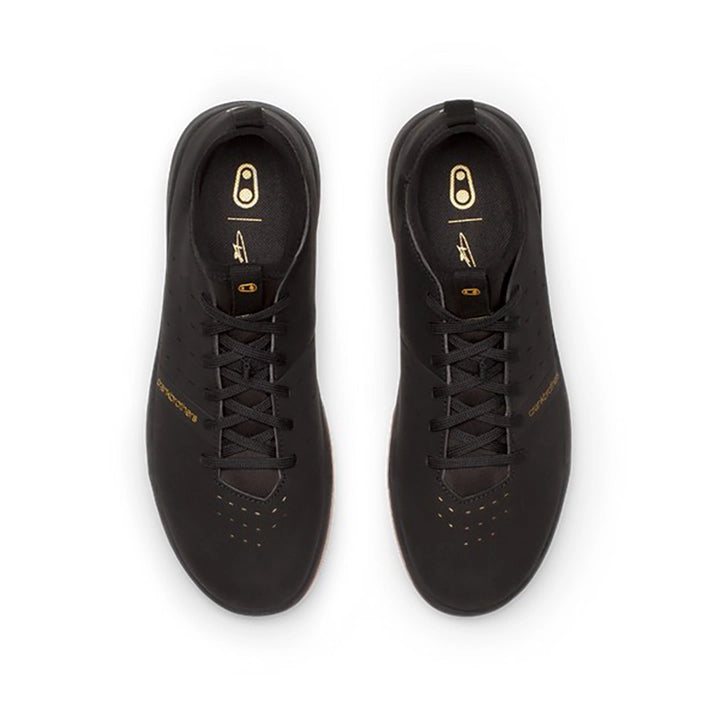 Crankbrothers STAMP STREET FABIO LACE（クランクブラザーズ スタンプ ストリート ファビオ レース）Black/Gold　両足を真上から