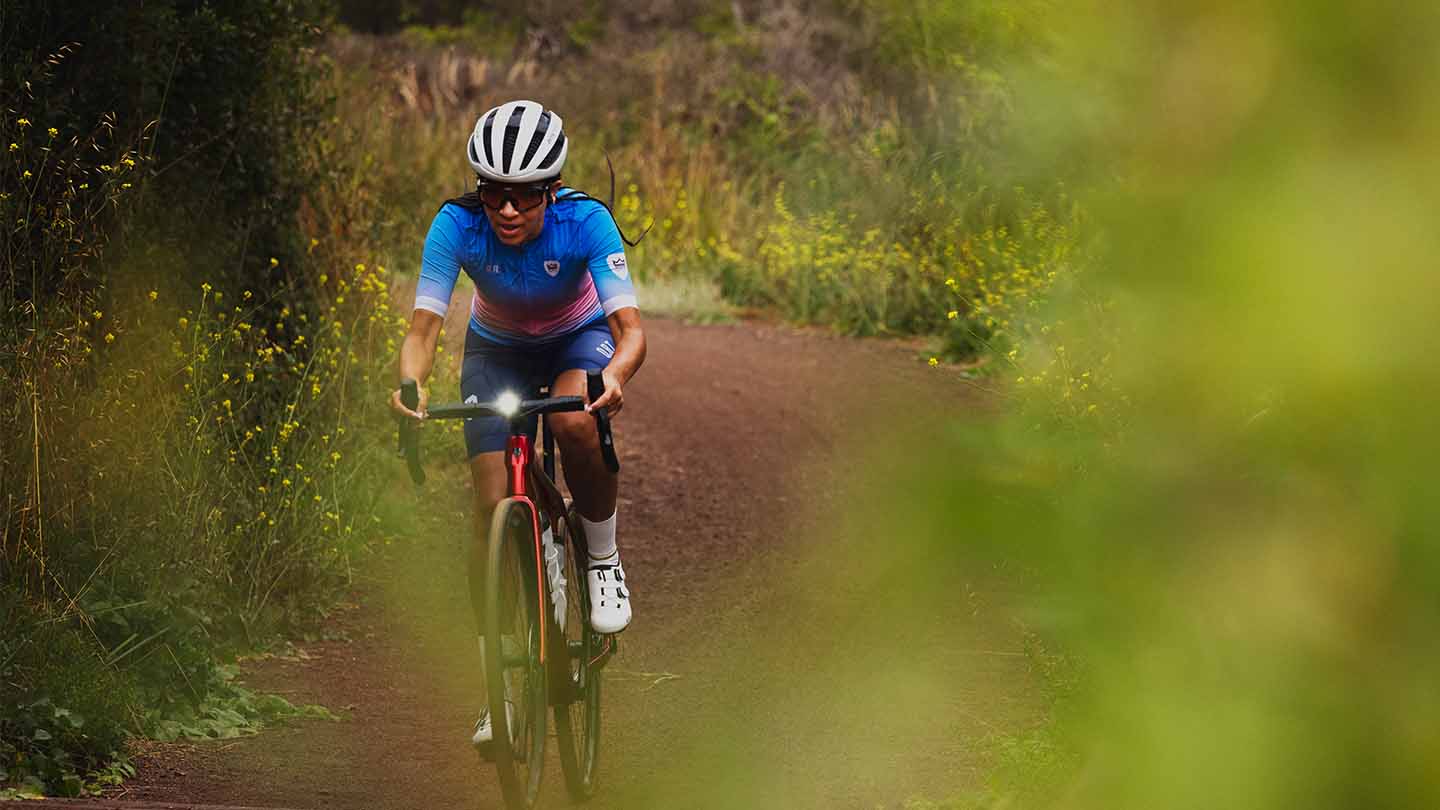 ドマーネSL Gen4（Domane SL Gen 4）グラベル走行中の写真