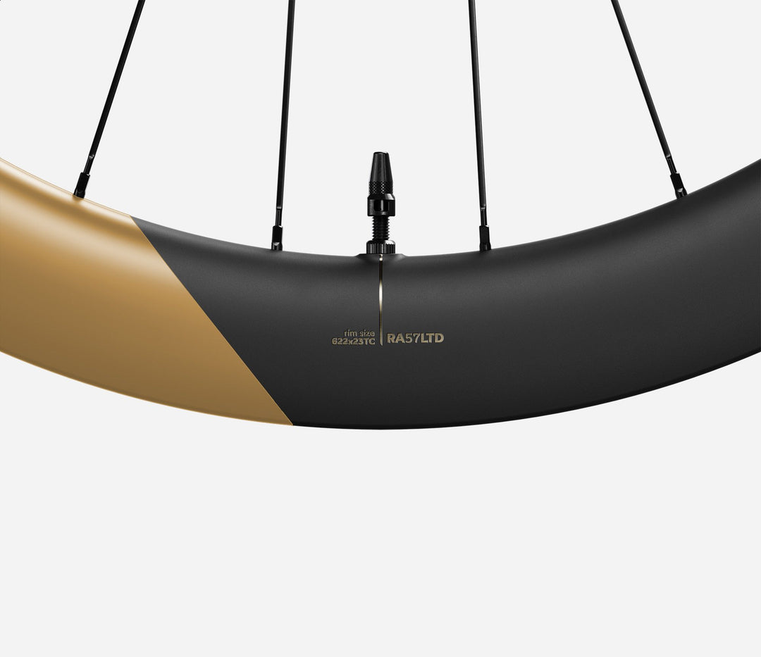 OQUO RA57 LTD｜万能なエアロ57mmで巡航も登り返しも速くするホイール