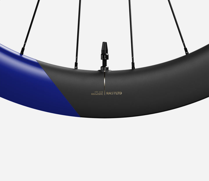 OQUO RA57 LTD｜万能なエアロ57mmで巡航も登り返しも速くするホイール