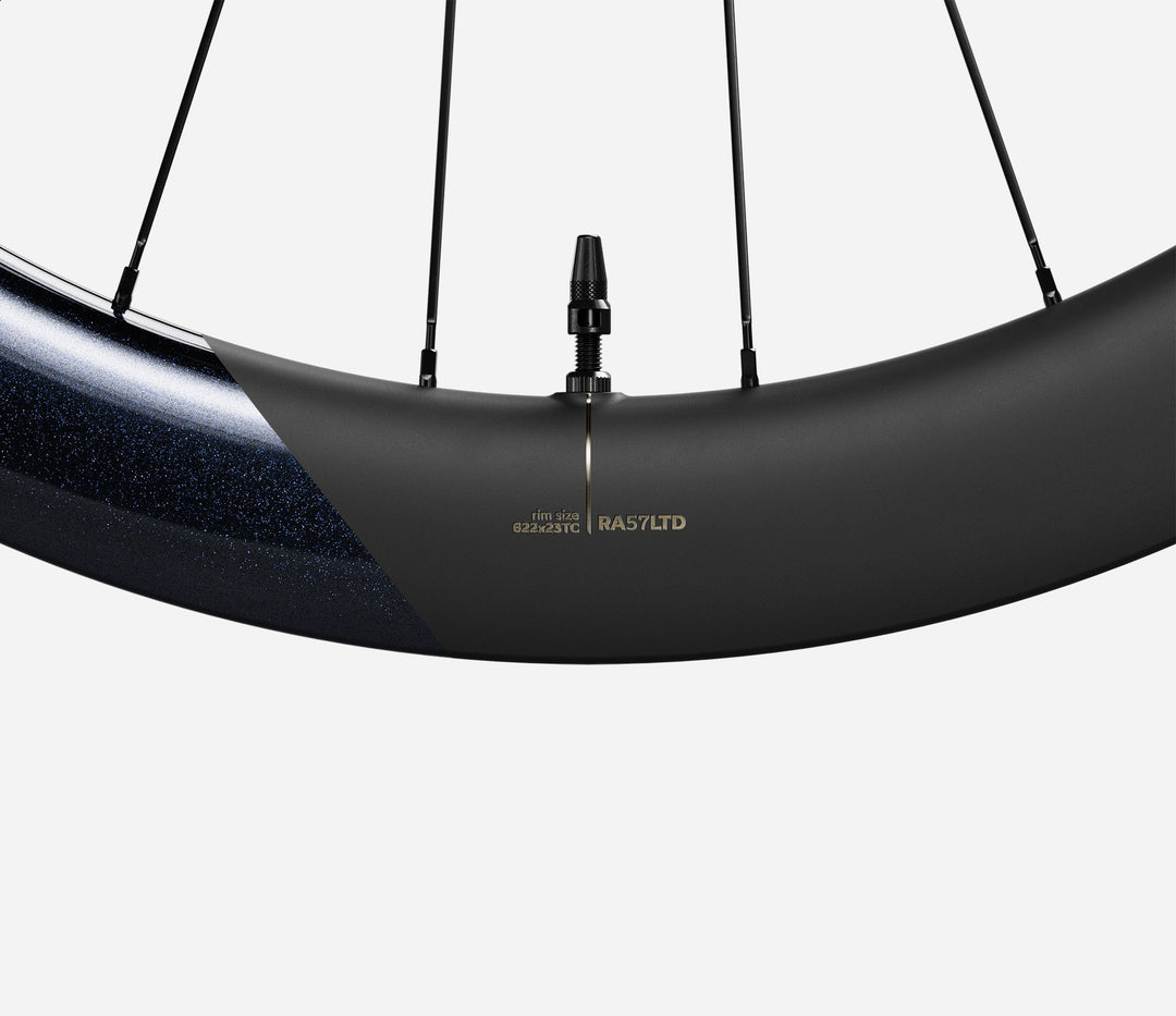 OQUO RA57 LTD｜万能なエアロ57mmで巡航も登り返しも速くするホイール