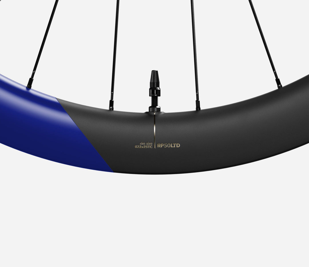 OQUO RP50 LTD｜高速巡航と荒れた路面で真価を発揮するワイドリム・エアロホイール