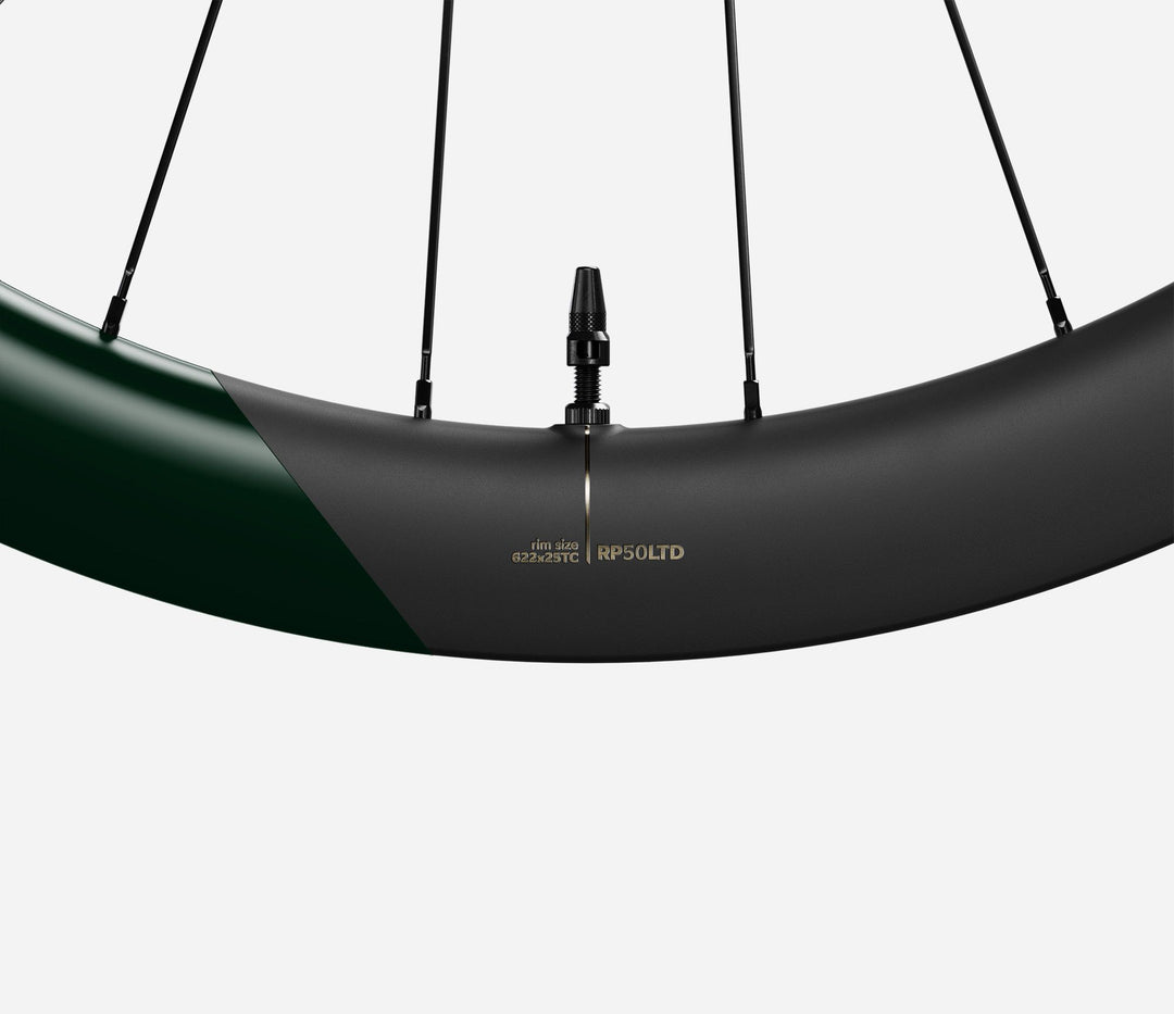 OQUO RP50 LTD｜高速巡航と荒れた路面で真価を発揮するワイドリム・エアロホイール