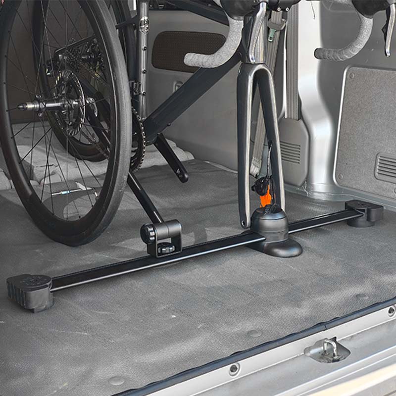 ミノウラの車載キャリアVERGO Bkack コンプリートキットでロードバイクを車載