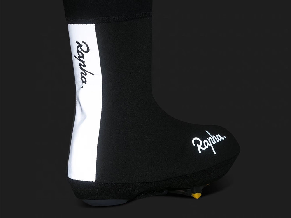 Rapha（ラファ） Winter オーバーシューズ　かかと部分は反射素材を配置