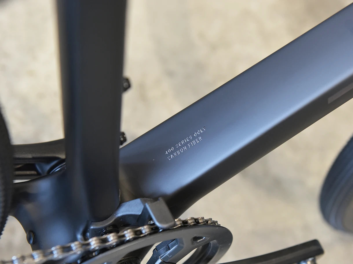 Trek FX Sport SL 4 2027年モデル カーボンクロスバイク