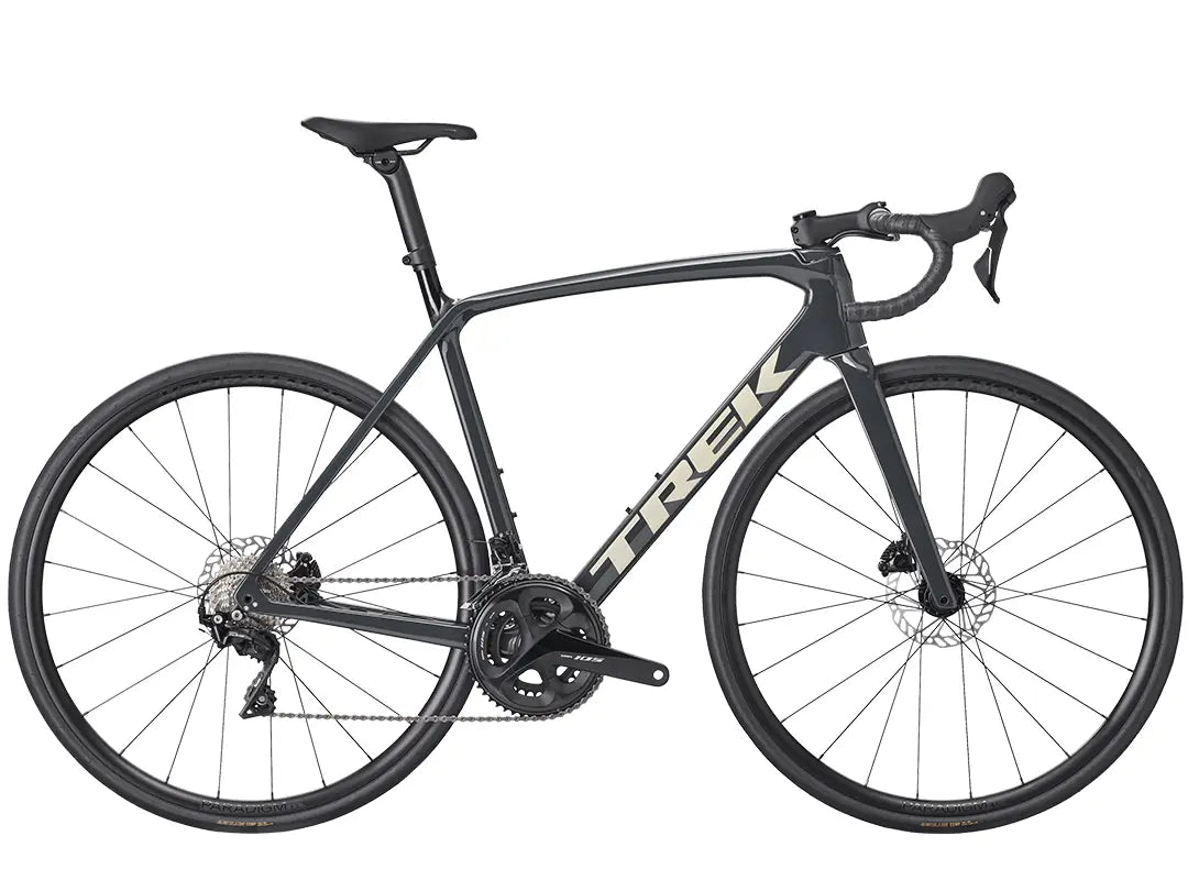 メーカー：TREK  モデル：Emonda SL5 カラー：Solid Charcoal　2026年モデル