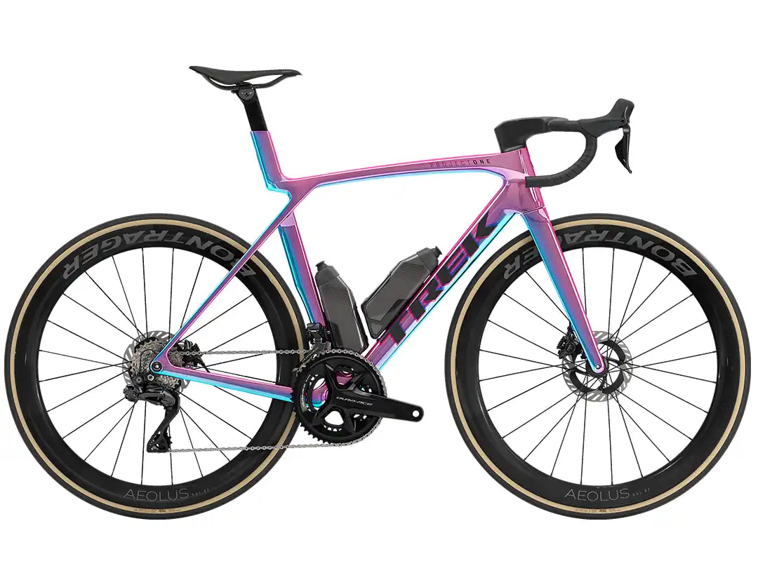 TREK Madone SLR 9 Gen 8  カラー：ICON Synthwave