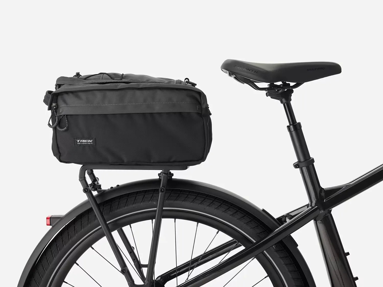 Trek MIK 2.0 Utility Trunk Bag（MIK 2.0 ユーティリティ トランクバッグ）対応リアラックに取り付け