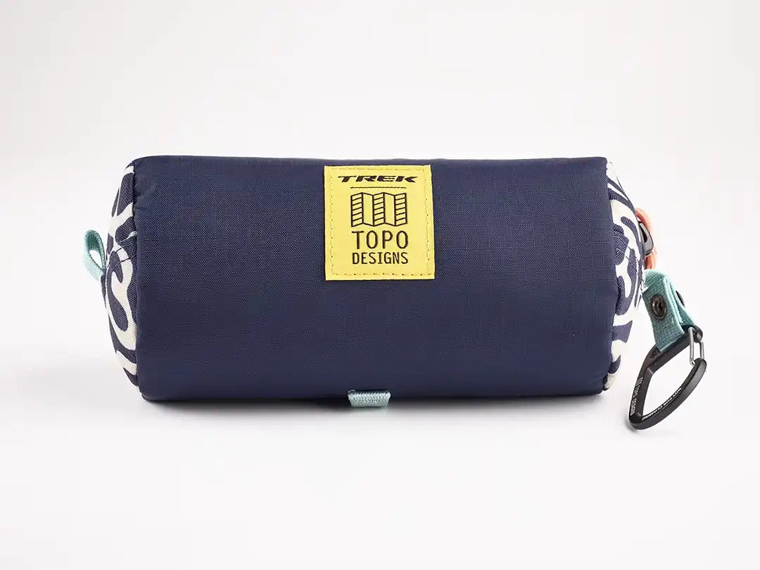 TREKとTopo Designs のコラボバッグBurrito Bag（ ブリトー バッグ）