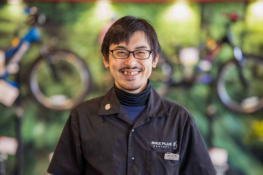 バイクプラス所沢店スタッフあいだの紹介写真
