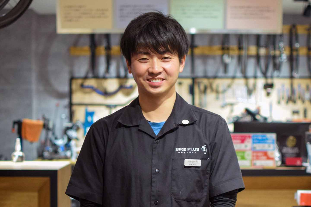 バイクプラス横浜港北ニュータウン店スタッフ松野の紹介写真