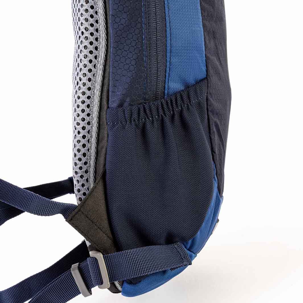 Deuter Ultra Ride 6(ドイター ウルトラライド 6リットル）