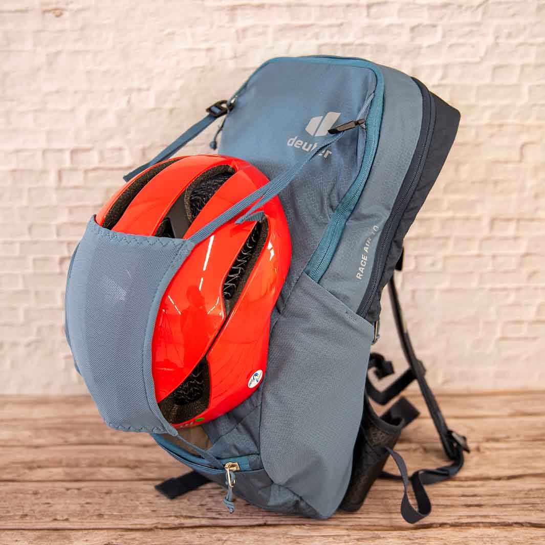 Deuter（ドイター）レースエアー10　ヘルメットカバー内蔵