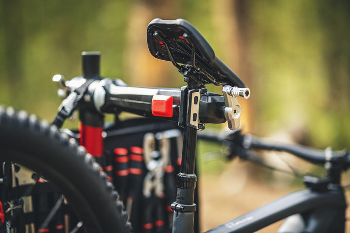 Feedback Sports Pro-Mechanic HD Bike Repair Stand（フィードバックスポーツ プロメカニックHD バイクリペアスタンド）