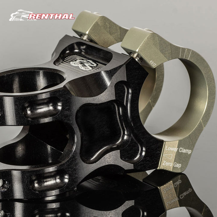 Renthal Apex Stem（レンサル エイペックスステム）の斜め後方からの画像